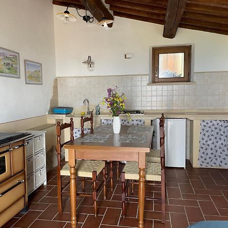 La Costarella Apartamento Montefollonico Exterior foto