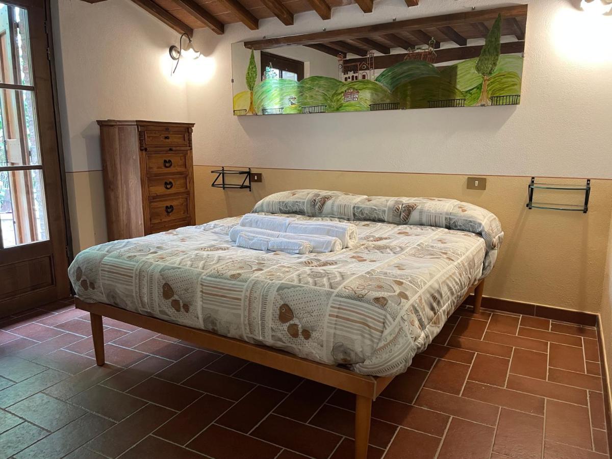 La Costarella Apartamento Montefollonico Exterior foto